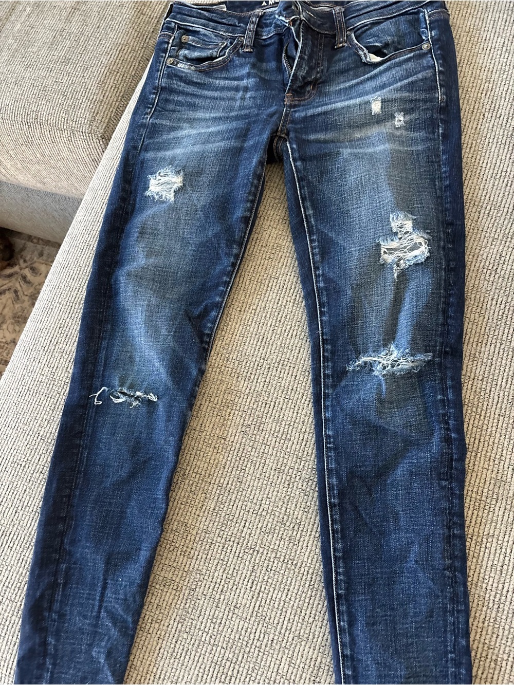 American Eagle Outfitters Distressed Skinny Jeans - Dark Blue